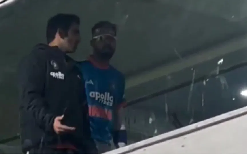 Hardik and Gambhir seen having intense chat news